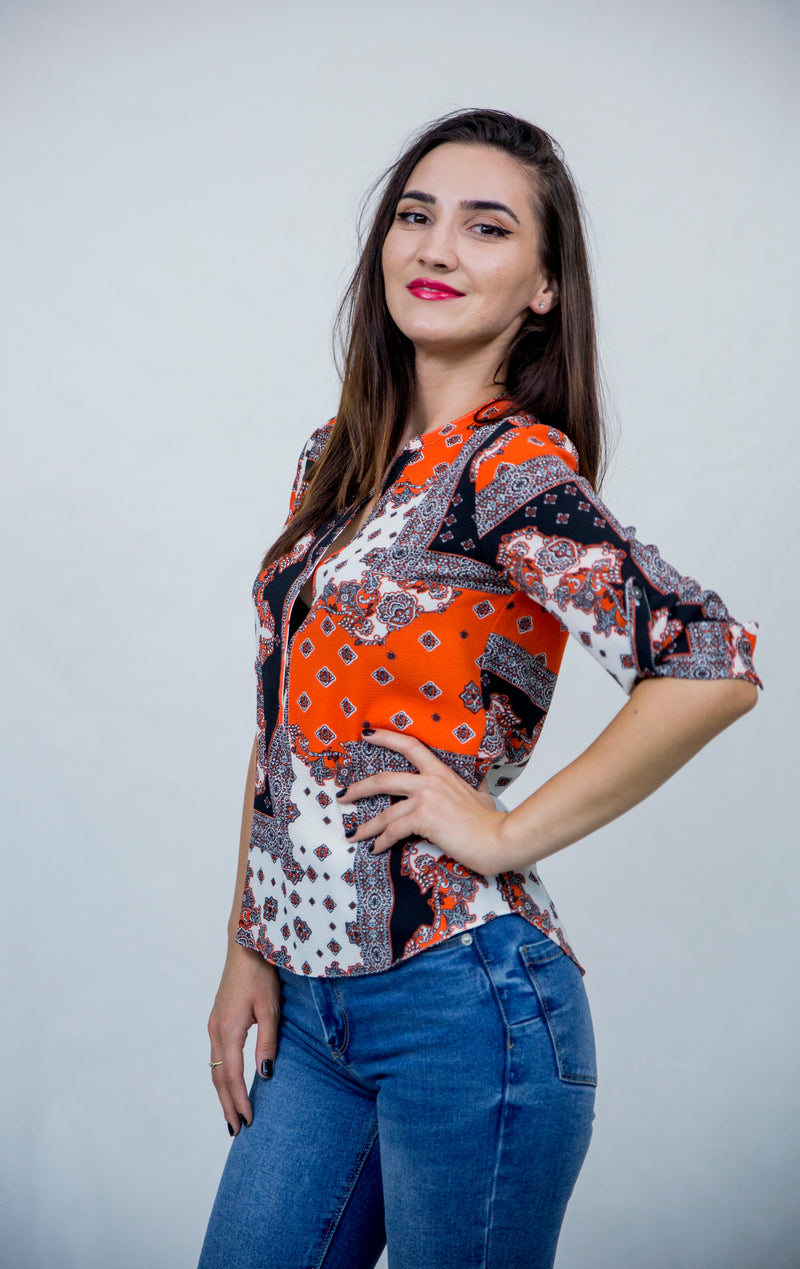 Bluza tunica in V cu imprimeu multicolor