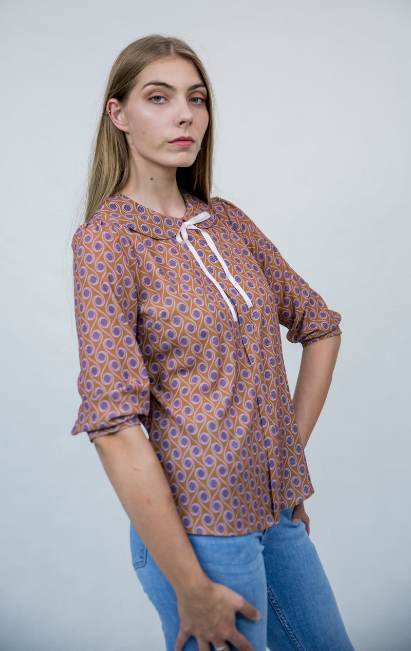 Bluza fenta cu guleras