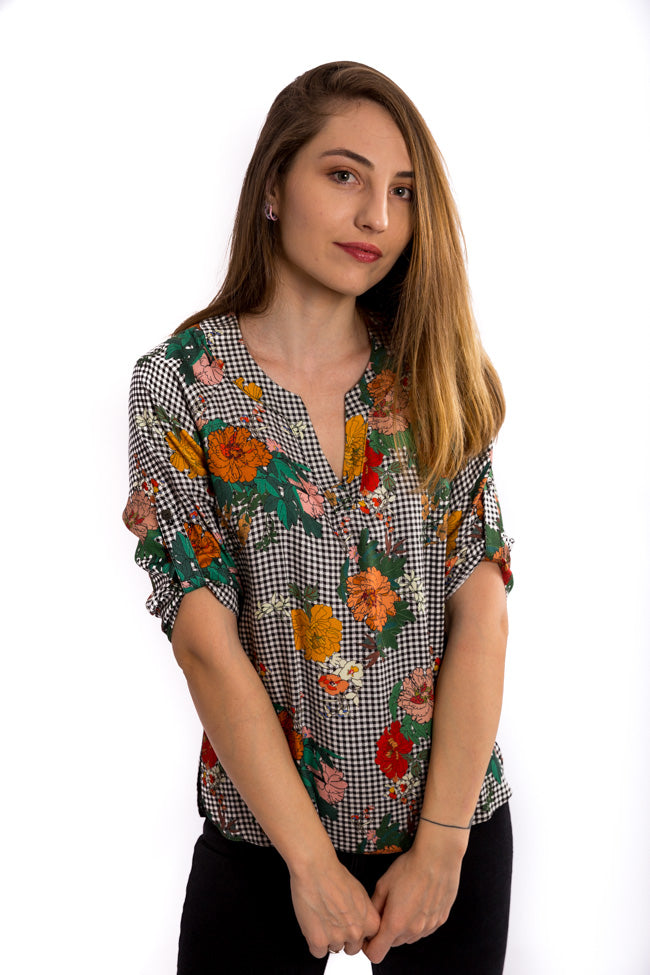 Bluza cu guler in V