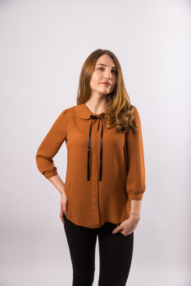 Bluza guler rotund,maro