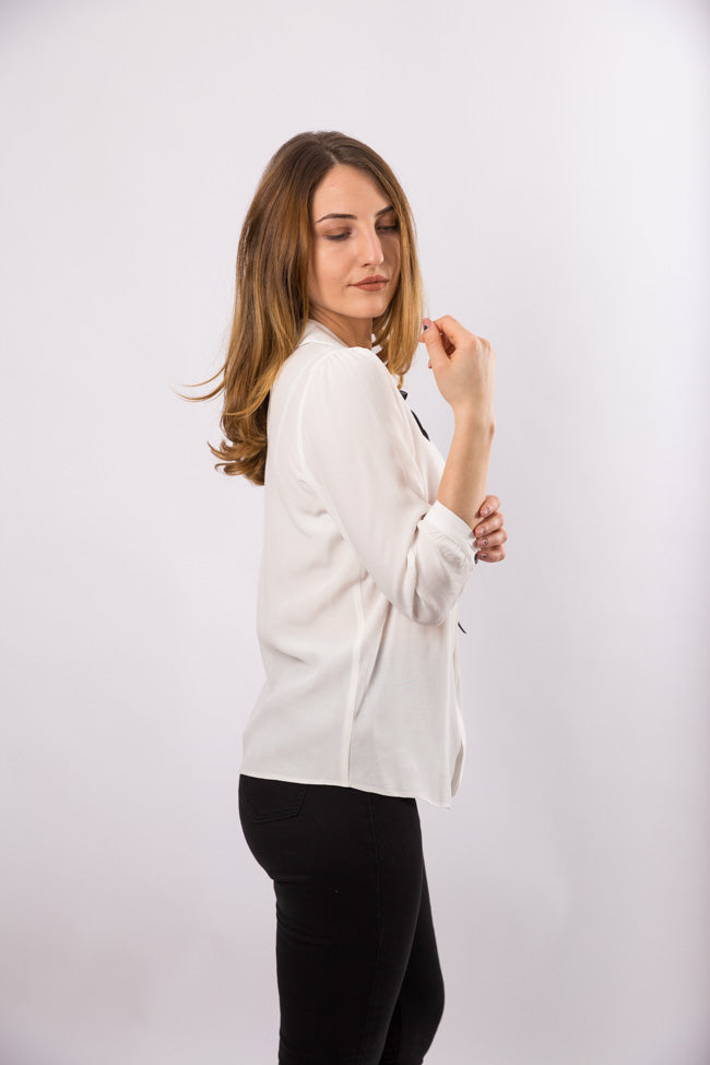 Bluza guler rotund alba